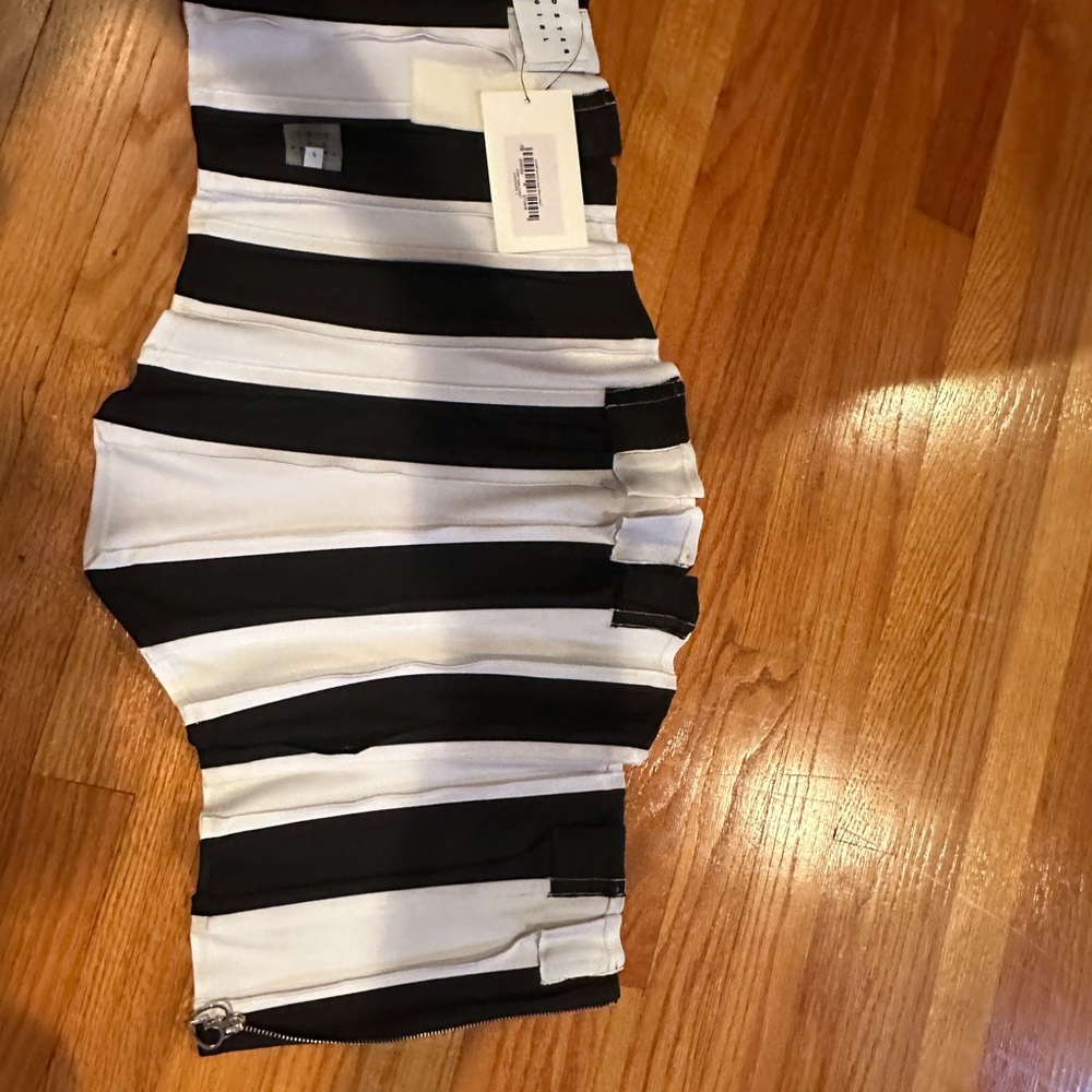 Revolve Poster Girl Half Time Corset NWT size small - Picture 12 of 16